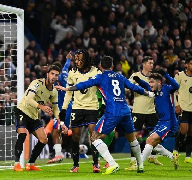 切尔西全队合力，主场大胜对手，豪取三分